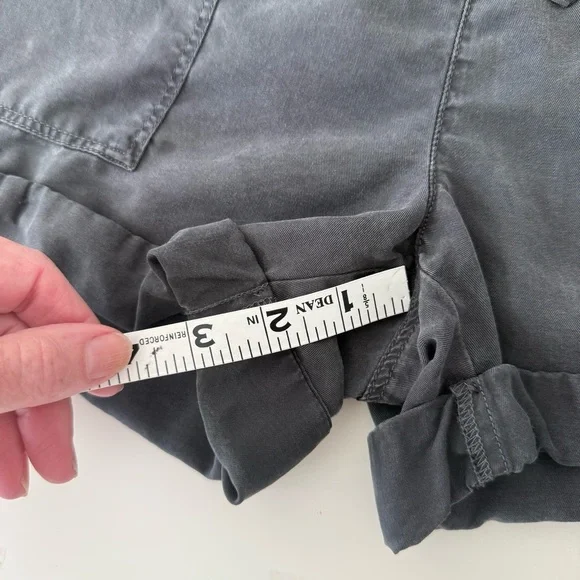 Aerie Gray 100% Lyocell Paperbag Tie Waist Camp-Style Shorts - Size Small - Picture 14 of 14